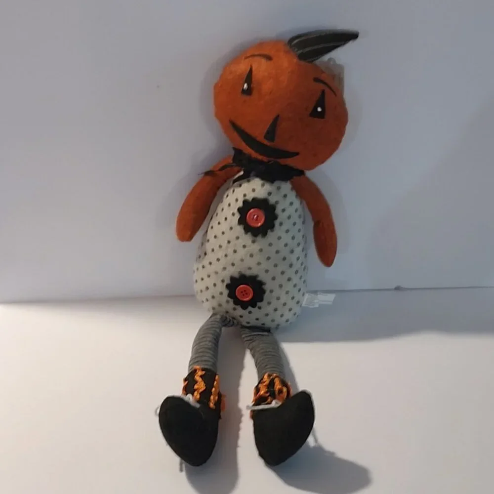 Johanna Parker Vintage Style Halloween Pumpkin Sitter